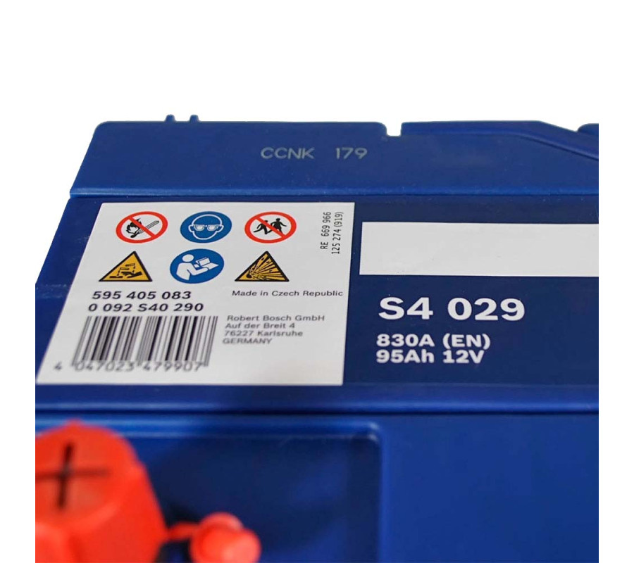 Автомобільний акумулятор Bosch 95Ah 830A S4029
